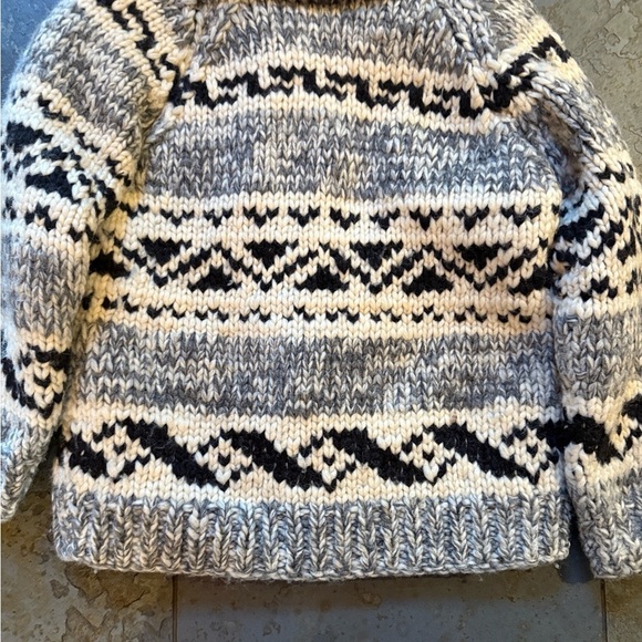 Vintage Cowichan fully lined zip front 100% Wool sweater small - Picture 6 of 7